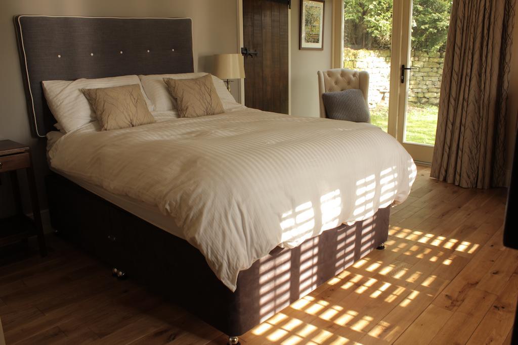 בזלאו Robin Hood Farm B&B חדר תמונה