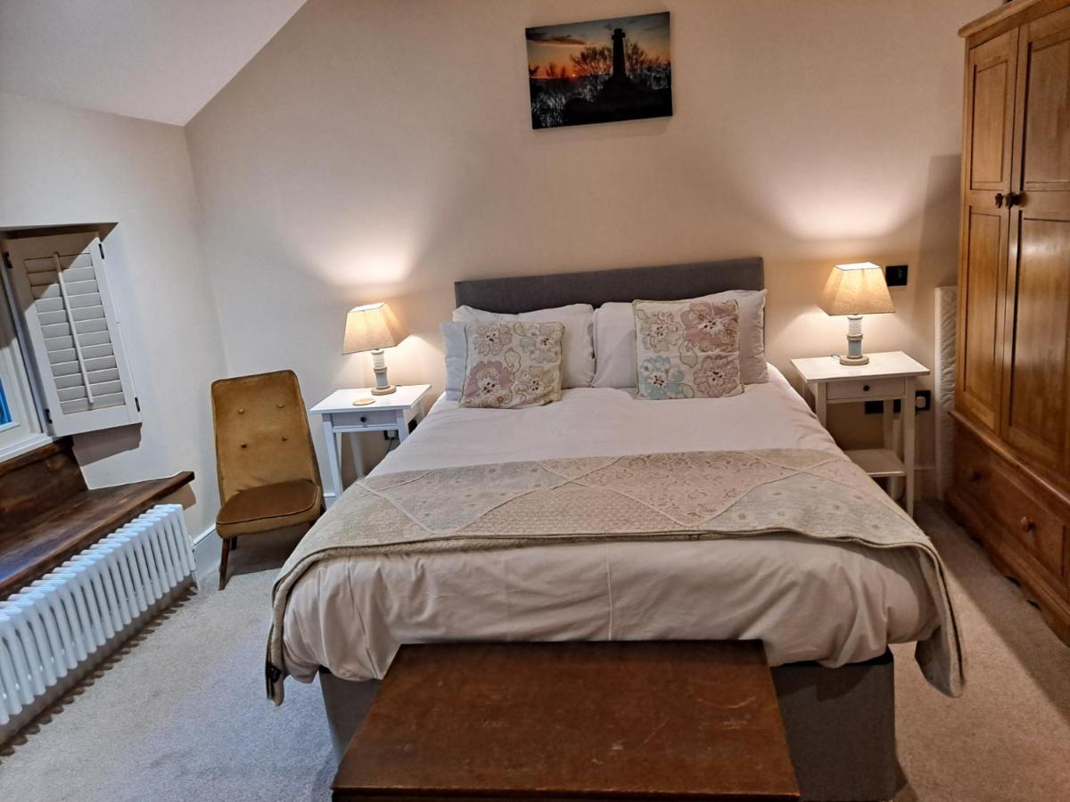 בזלאו Robin Hood Farm B&B מראה חיצוני תמונה