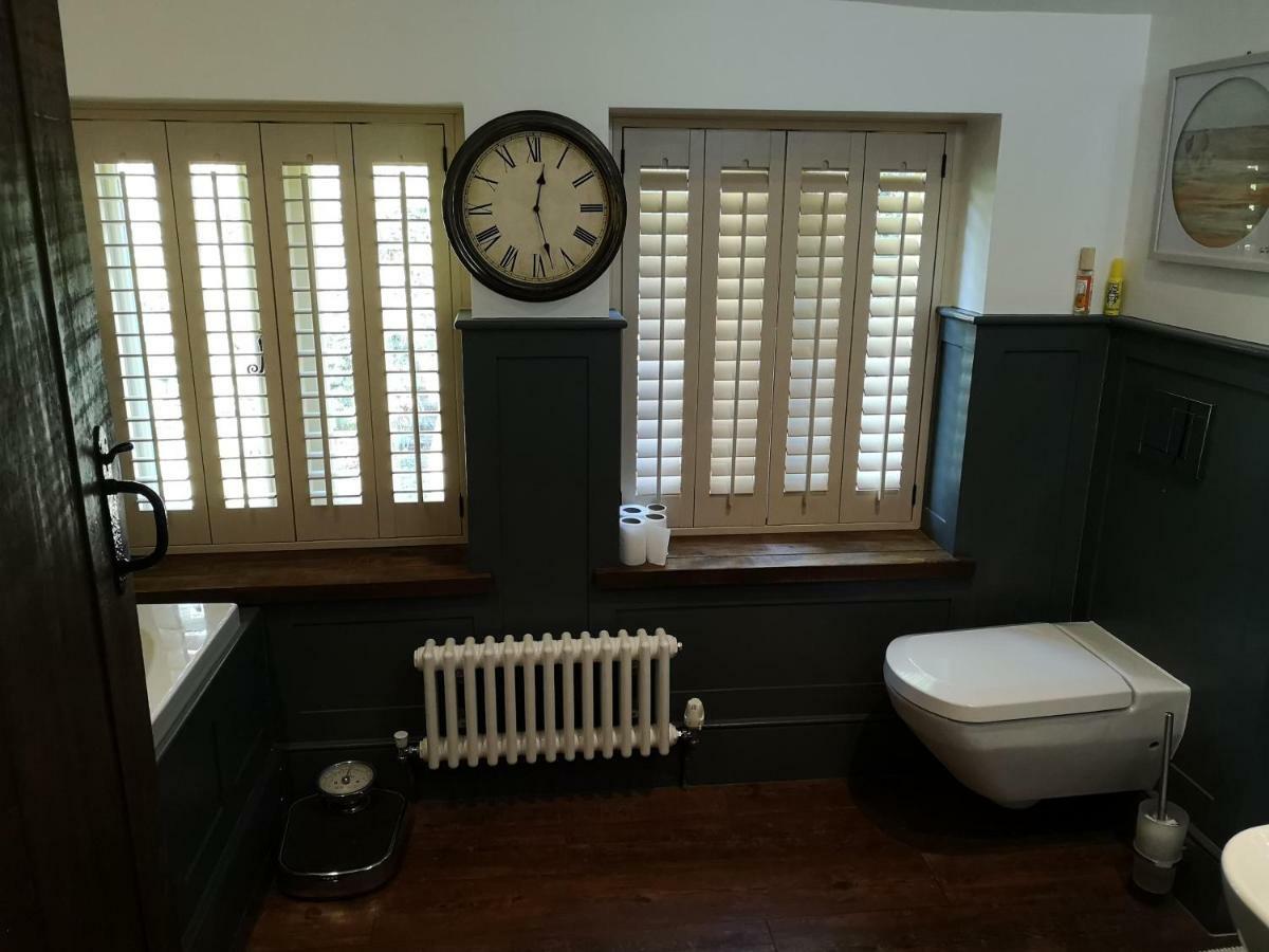 בזלאו Robin Hood Farm B&B מראה חיצוני תמונה